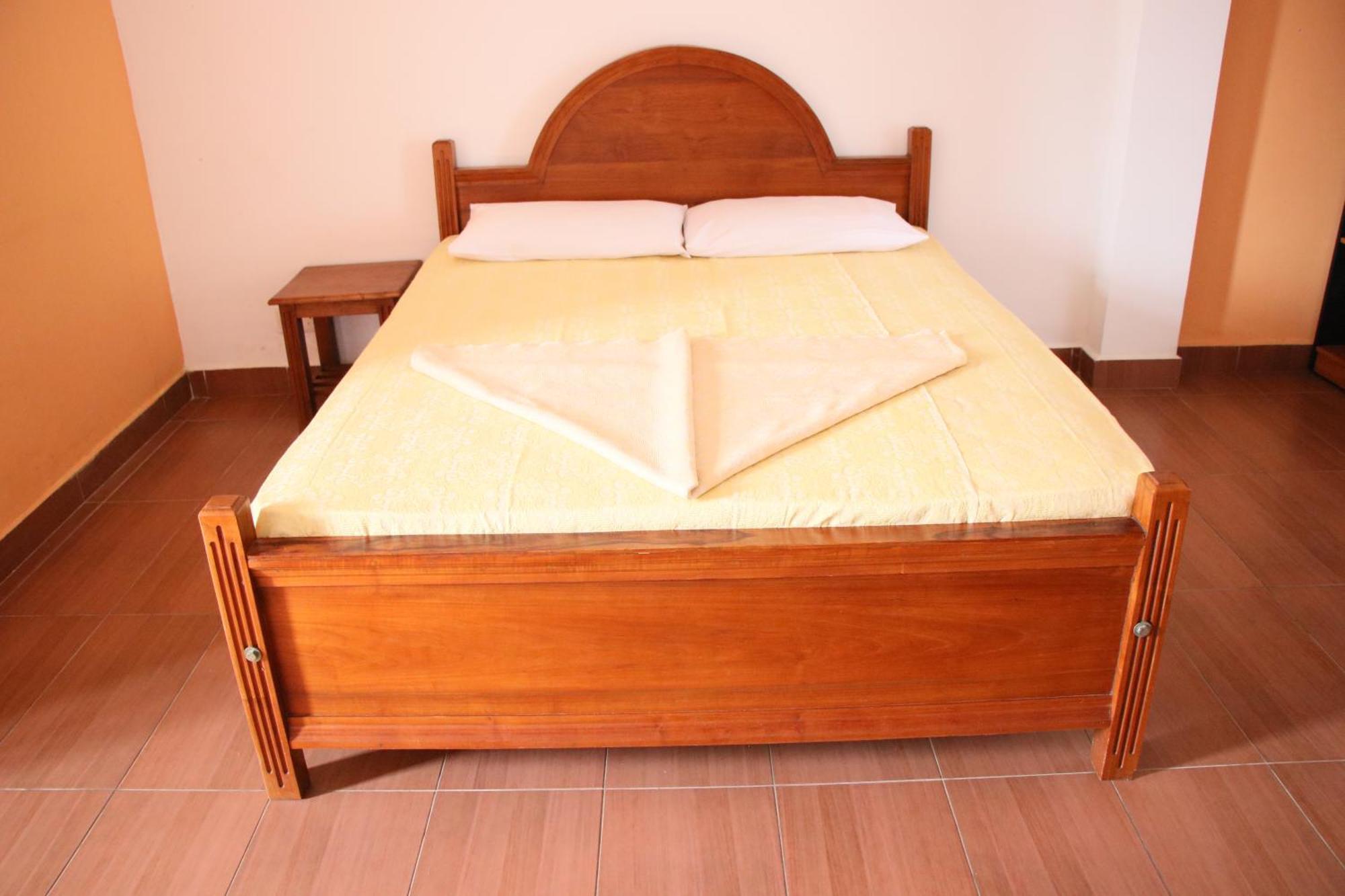 Caritas Rest Hotel Galle Ngoại thất bức ảnh